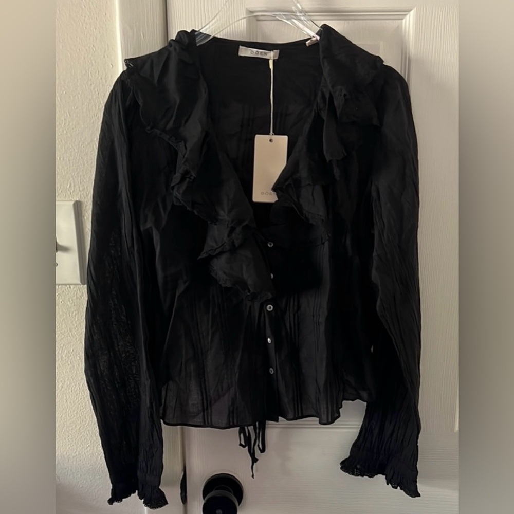 NWT Dôen Lucille Top-Black, Small